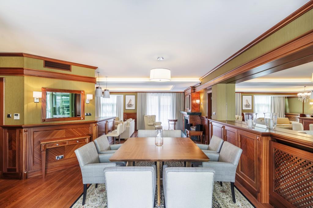 סופוט Grand Apartments - Blue Marlin - Luxury Apartments מראה חיצוני תמונה